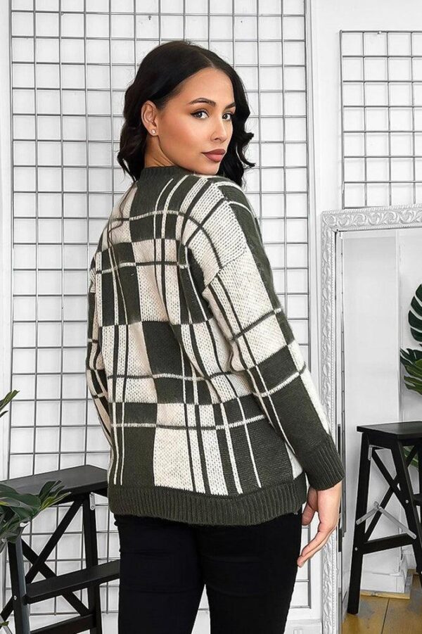 Window Plane Check Knitted V-Neck Pullover - Image 8