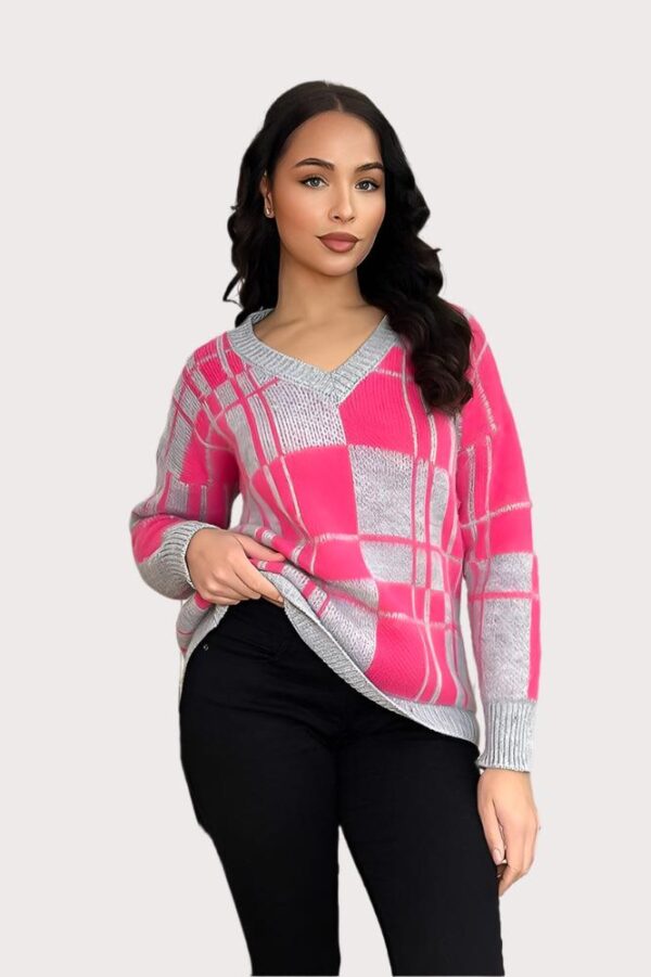 Window Plane Check Knitted V-Neck Pullover - Image 3